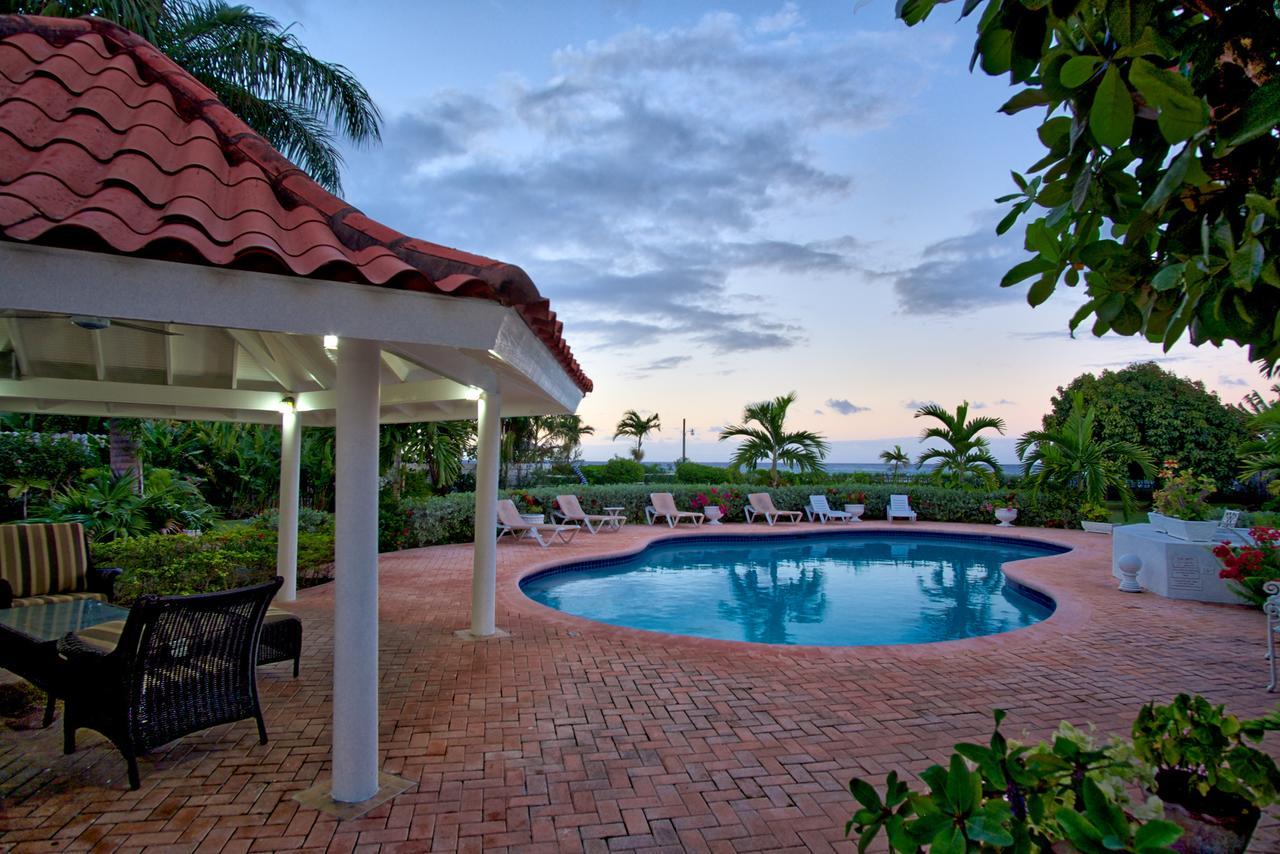 Sunspot Villa รันอเวย์เบย์ ภายนอก รูปภาพ