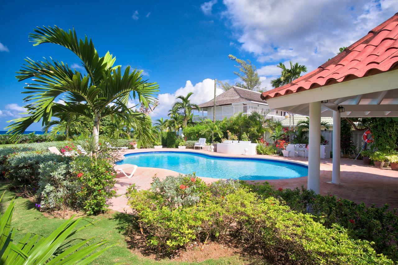 Sunspot Villa รันอเวย์เบย์ ภายนอก รูปภาพ